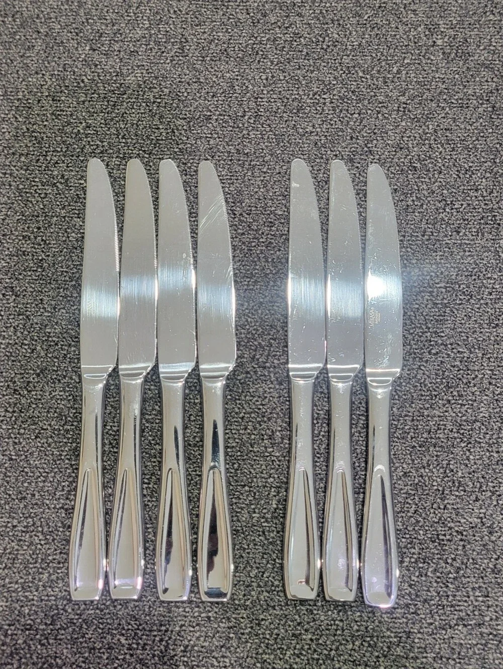 Mikasa NATASHA Stainless 18/10 Glossy Silverware Knife Flatware (7)